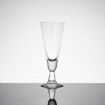 1068 3551 Glas